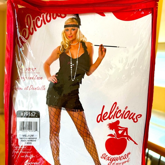 Flapper Costume - Picture 1 of 5